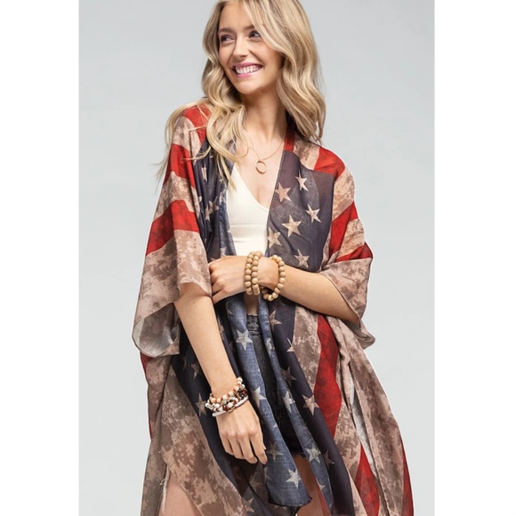 Patriotic Stars and Stripes Women's Kimono - Picture 1 of 4